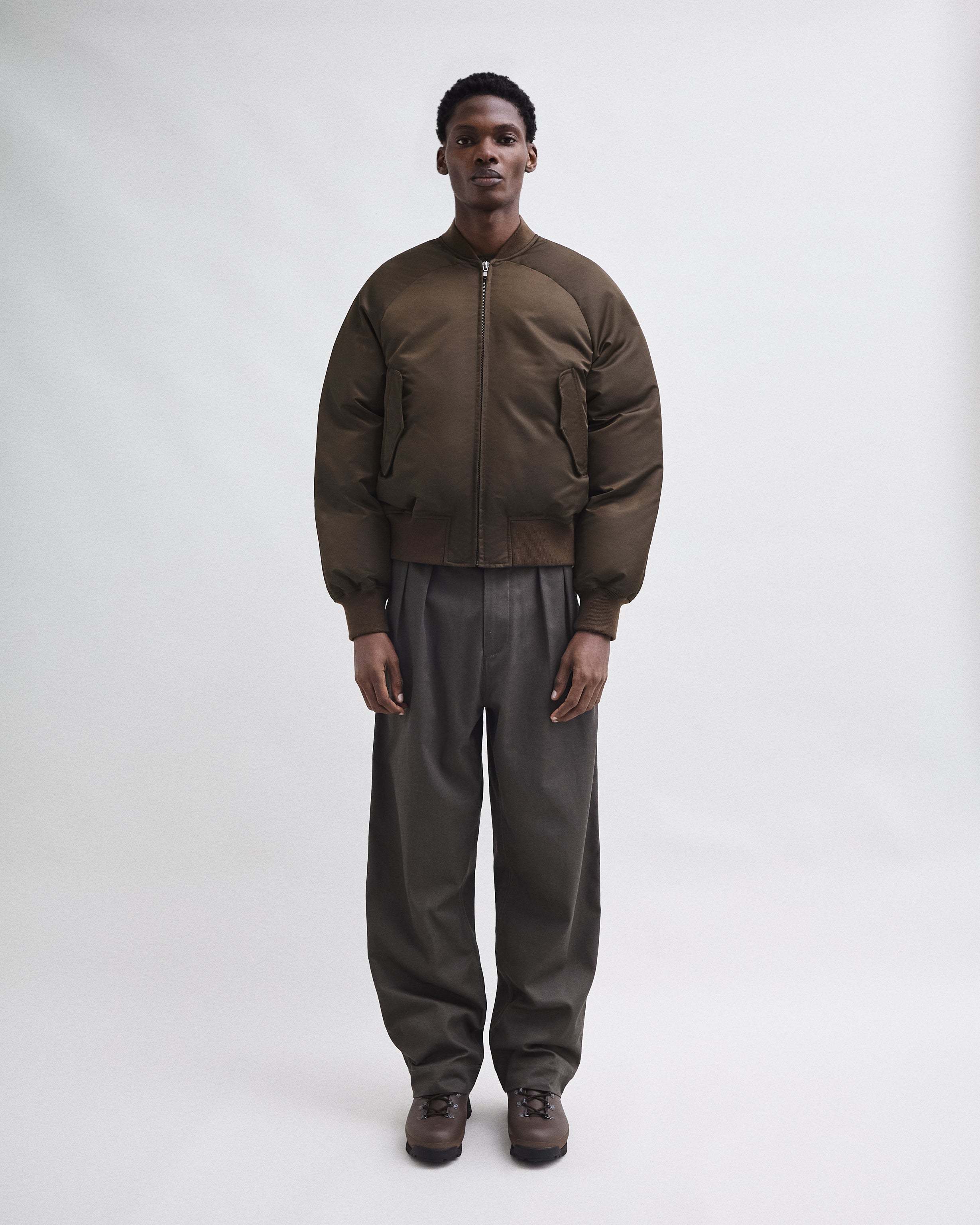 Signet Bomber Jacket Olive