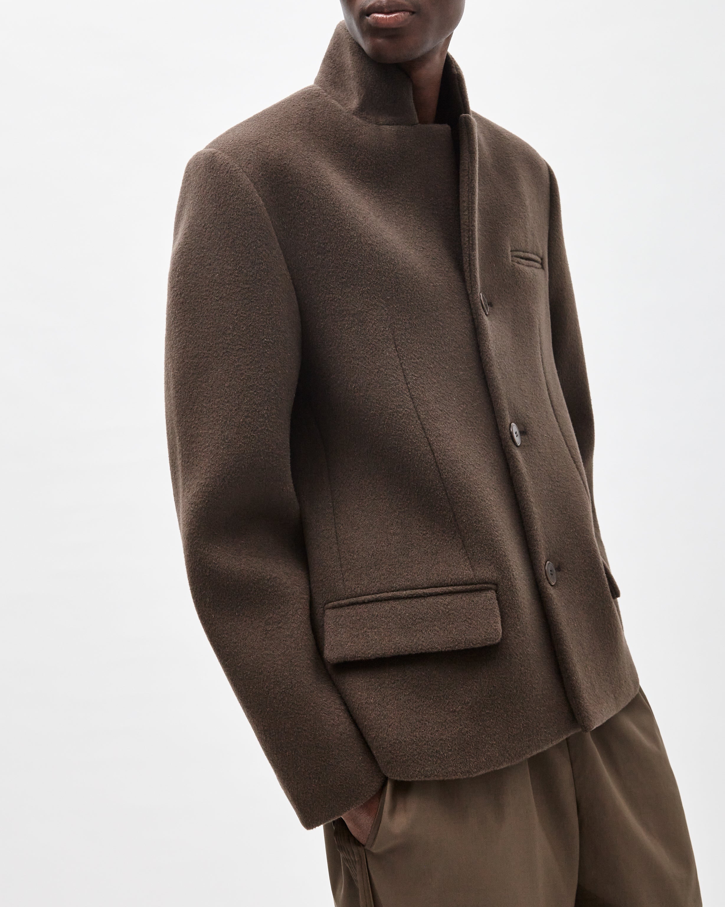 CROPPED OVERCOAT