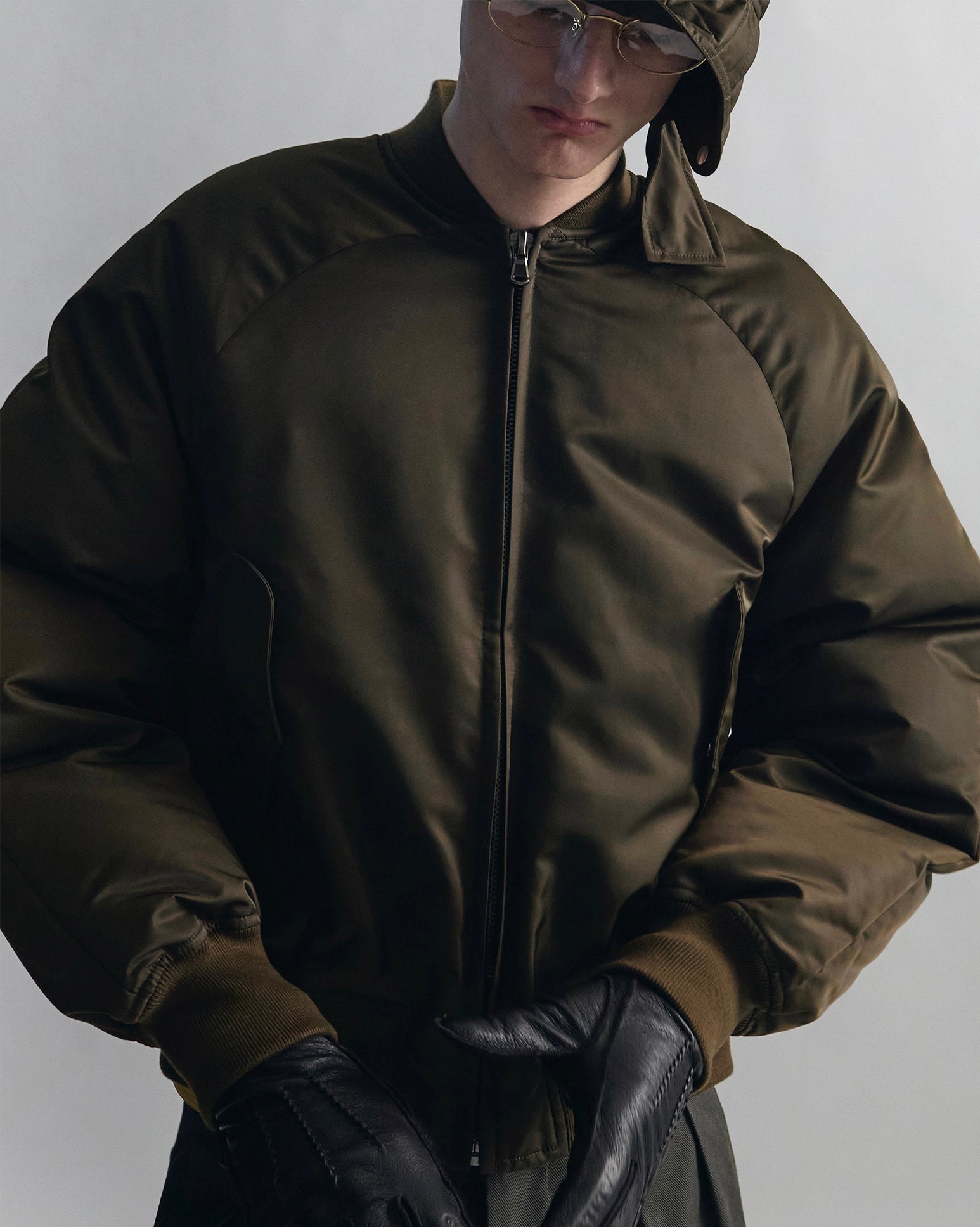 Signet Bomber Jacket Olive